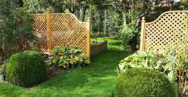 Natural Bespoke Trellis Panels | Essex UK | The Garden Trellis Company