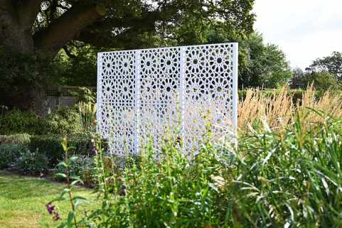 Medina Vista Decorative Screen | The Garden Trellis Company