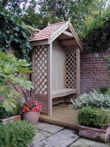 Mulberry seat arbour001