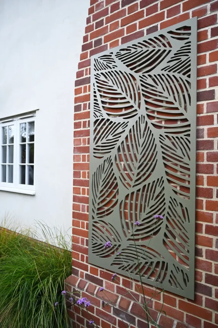 Leaf Vista Decorative Screen - Wall Mounted