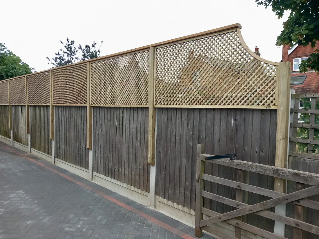 Diagonal Privacy Trellis (Natural) fixed onto customers’ existing concrete posts