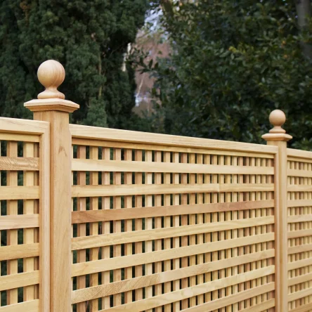 RHS Prestige Square Trellis (38mm gap)