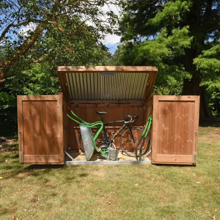 RHS Prestige Traditional Bike Shed - Open doors