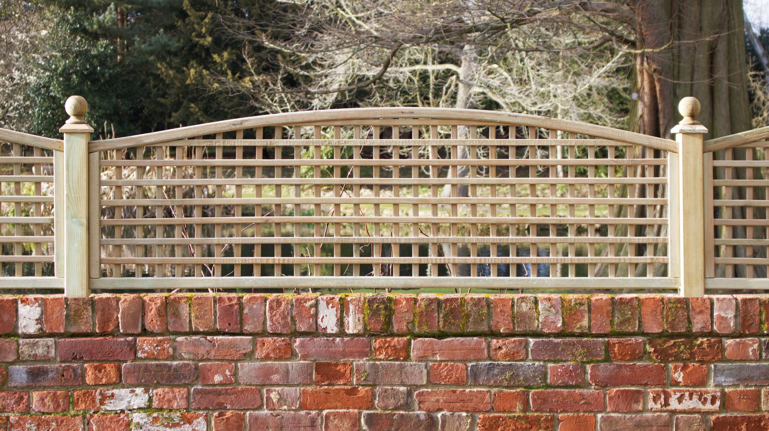 Square Trellis Convex Arched Topper Panel